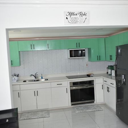 Irie Vibes Ocean View Villa Negril Bagian luar foto