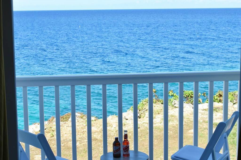 Irie Vibes Ocean View Villa Negril Bagian luar foto